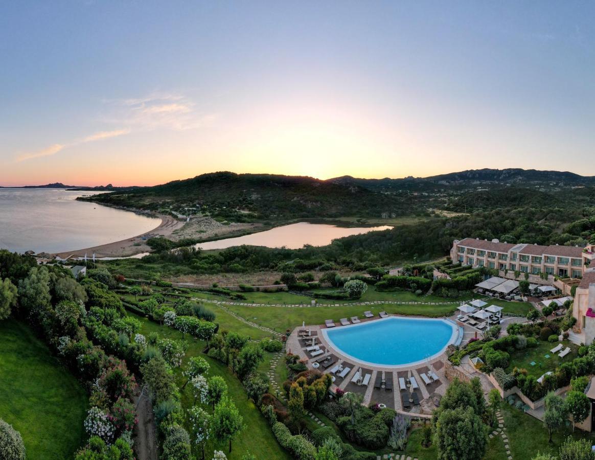 L'Ea Bianca Luxury Resort Baja Sardinia Exteriör bild