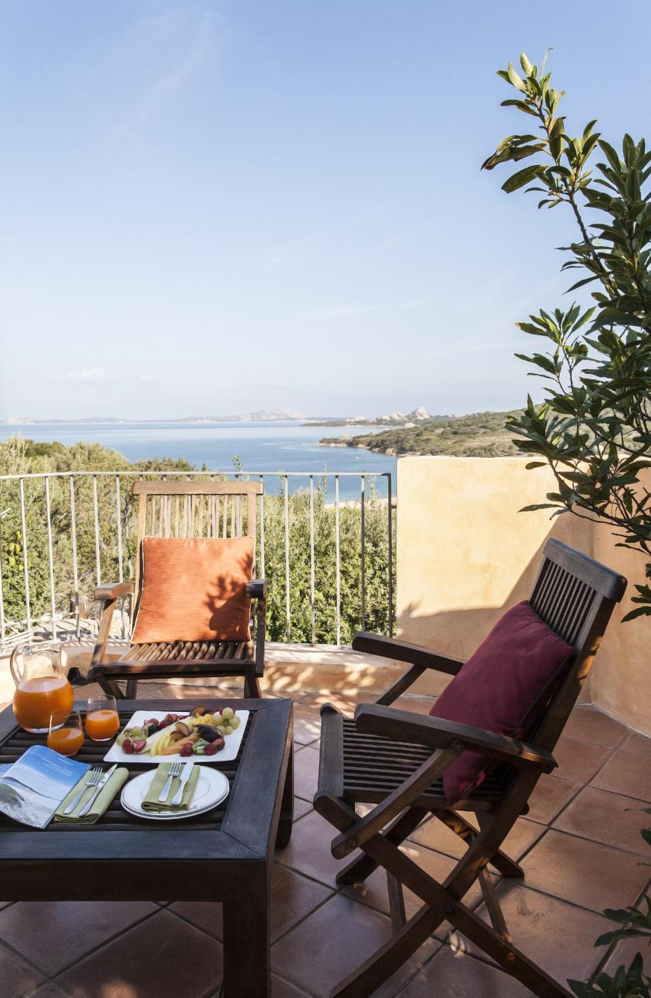 L'Ea Bianca Luxury Resort Baja Sardinia Exteriör bild