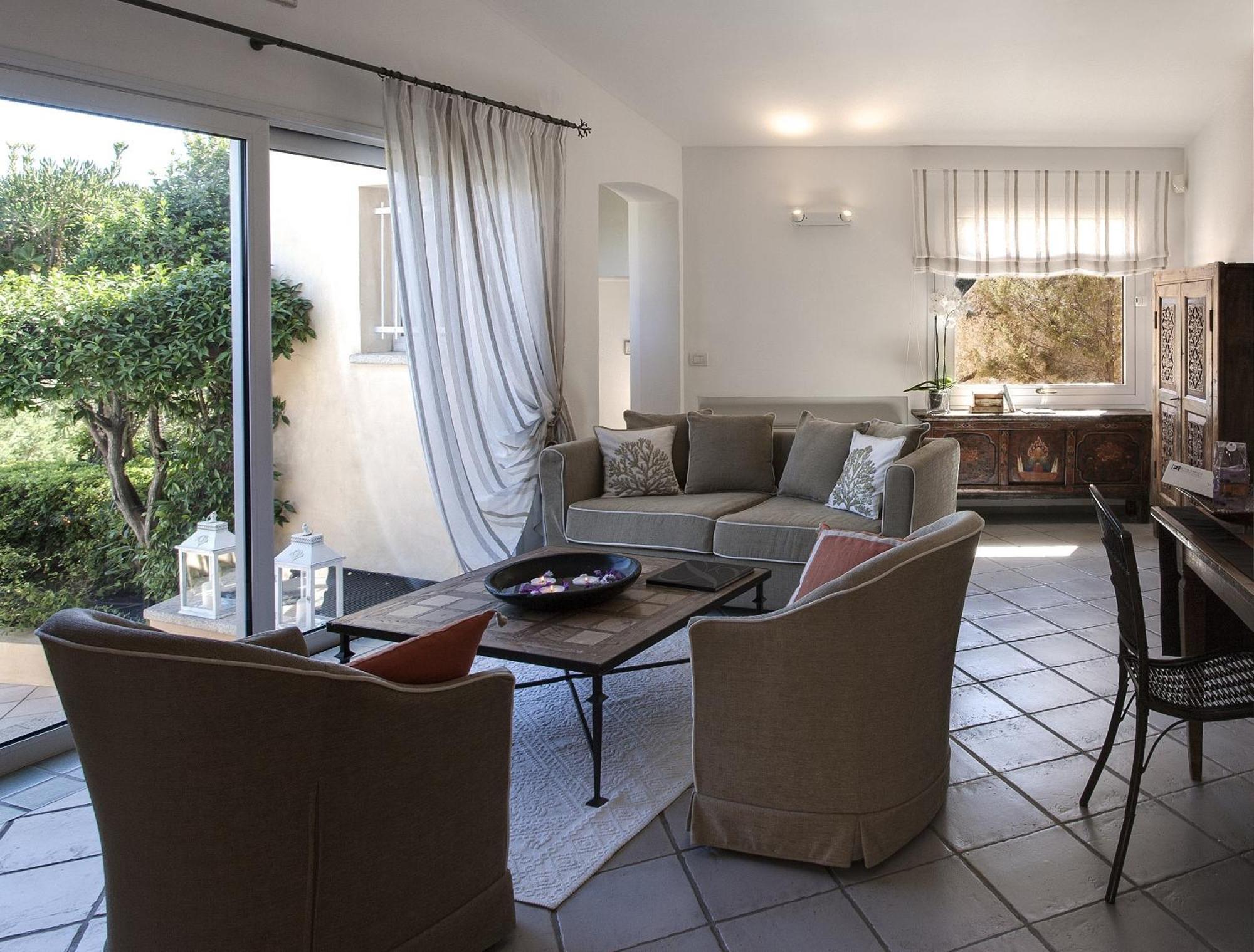 L'Ea Bianca Luxury Resort Baja Sardinia Exteriör bild