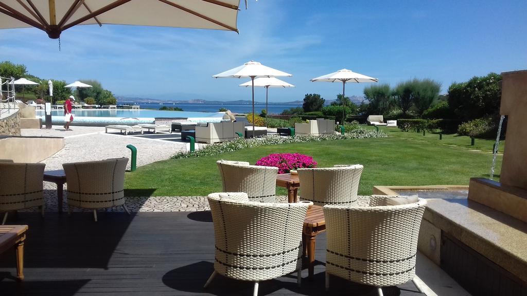 L'Ea Bianca Luxury Resort Baja Sardinia Exteriör bild