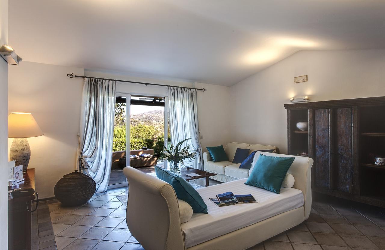 L'Ea Bianca Luxury Resort Baja Sardinia Exteriör bild