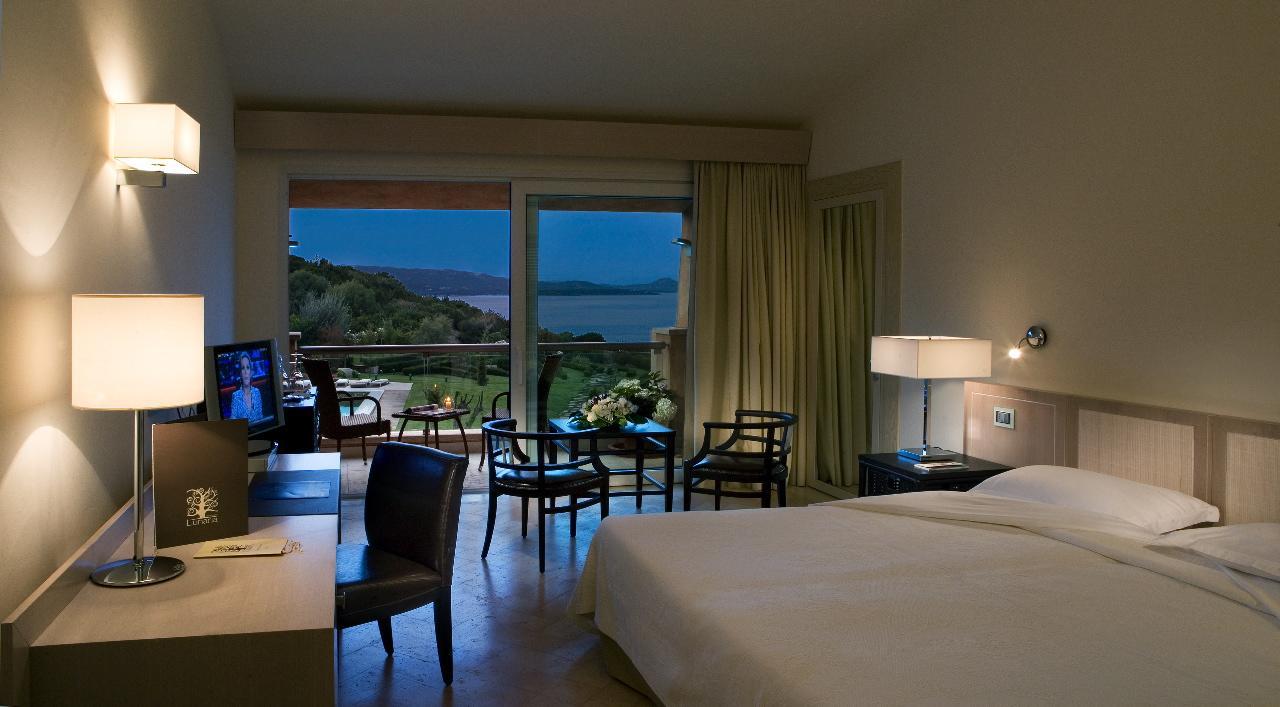 L'Ea Bianca Luxury Resort Baja Sardinia Exteriör bild