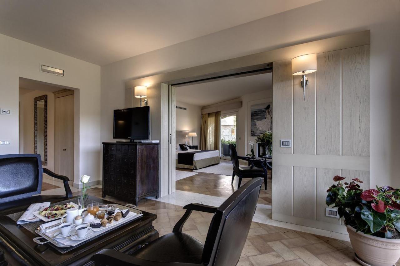 L'Ea Bianca Luxury Resort Baja Sardinia Exteriör bild